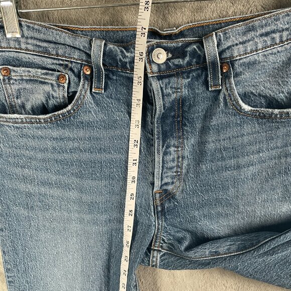 Levi’s 501 Jeans Men’s 29x28 Light Wash Straight Fit Casual Denim Workwear - Picture 4 of 8